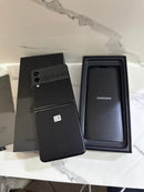 Samsung. Flip 3 nero 256gb nuovo 2 anni samsung
